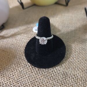 NWT 925 Sterling Silver 2.0 CTW Moissanite Solitare Size 7 Ring